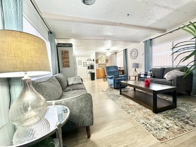 303 S Recker Rd unit 211, Mesa, AZ 85206 - photo 2