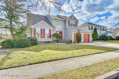 11 Melissa Lane, Howell-Front2