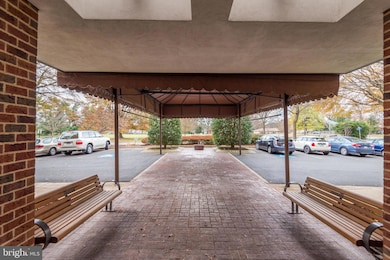 11500 Fairway Dr unit 206, Reston, VA 20190 - photo 3