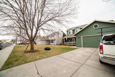 2066 NW Ivy Place, Redmond, OR 97756 - photo 3