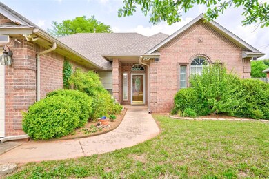 View of front of house featuring a front lawn