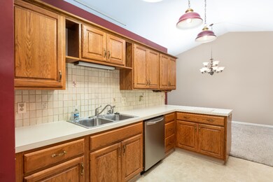 2520 Mulford-7