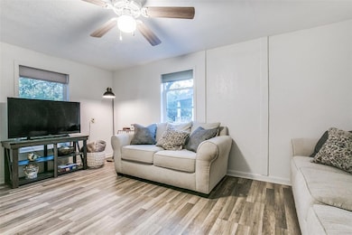 502 E Decatur St, Ennis, TX 75119 - photo 7