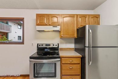 Locals Realty: 1530 Northview Drive #D3