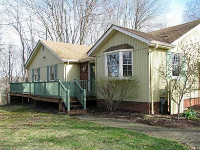 13029 Pine Hollow Rd, Trafford, PA 15085 - photo 5