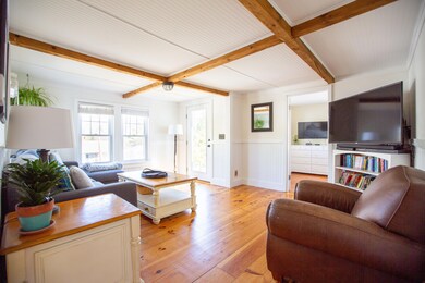8 Roberts, Falmouth LR-2