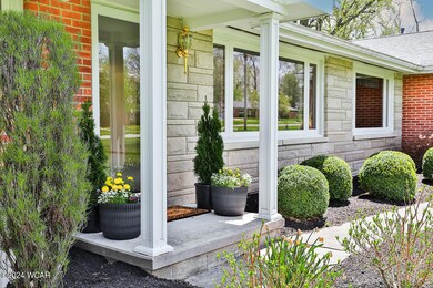 2551 Elmview Dr, Lima, OH 45806 - photo 4