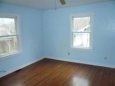 1507 Kefauver St, Manchester, TN 37355 - photo 5