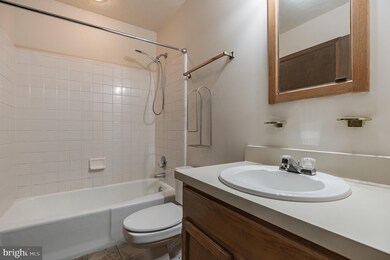 44792 Locust Ridge Ct, California, MD 20619 - photo 7