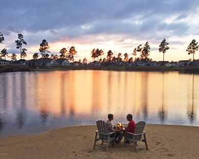 couple-hammock-lake