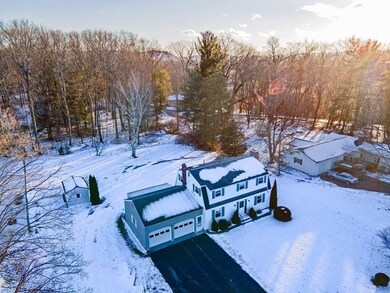 13 Sylvia Heights, Hadley, MA 01035 - photo 3