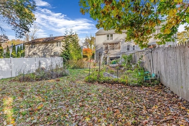 46 Vincent Cir, Worcester, MA 01604 - photo 4