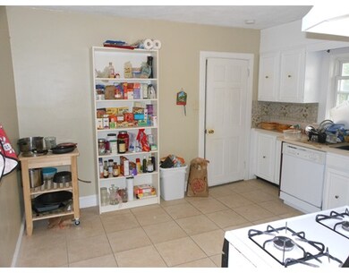 35 Aberdeen Ave unit 2, Cambridge, MA 02138 - photo 4