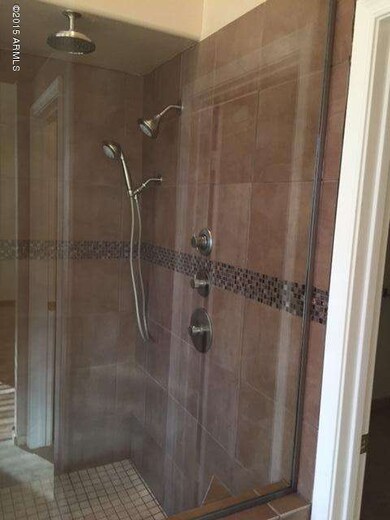 Hamblin Master Shower 2