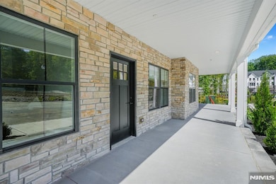 309 Encampment Ct unit 309, Montville Twp., NJ 07082 - photo 4