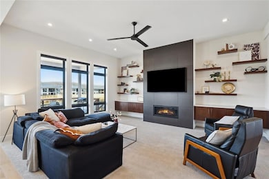 1279 S Wildfire Ave, Waukee, IA 50263 - photo 4