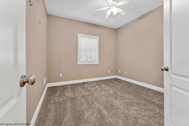 124 Kaustin Dr, Morgantown, WV 26501 - photo 7