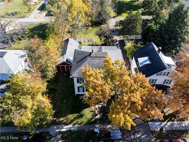 217 S Franklin Ave, Mansfield, OH 44902 - photo 2