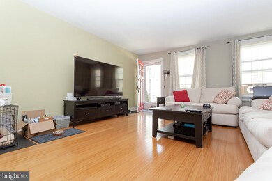 331 Carson St, Philadelphia, PA 19128 - photo 3