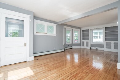 10 Franconia St, Worcester, MA 01602 - photo 5