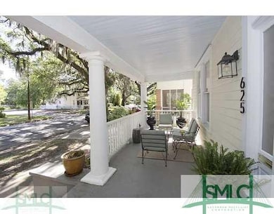 625 E 37th St, Savannah, GA 31401 - photo 3