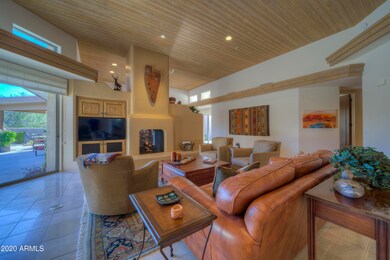 7550 E Club Villa Cir, Scottsdale, AZ 85266 - photo 6