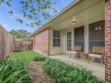 1804 Desota St, Friendswood, TX 77546 - photo 5