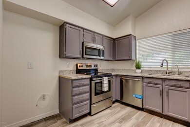 3310 N Desoto St-20