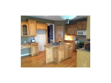 21502 W 99th Terrace, Lenexa, KS 66220 - photo 6