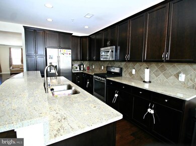 23501 Buckland Farm Terrace unit TOP, Ashburn, VA 20148 - photo 2