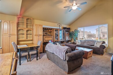 16638 Greenleaf Ave SE, Yelm, WA 98597 - photo 7