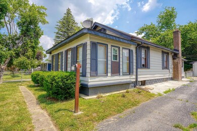 1054 Whitethorne Ave (29)