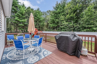 1 Pond View Cir, Shirley, MA 01464 - photo 2