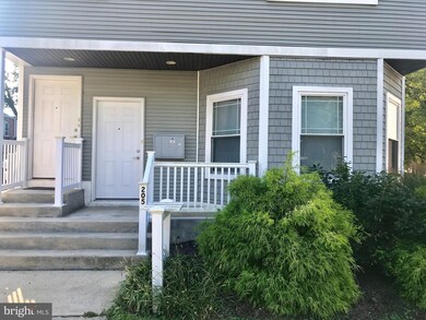 205 Lippincott Ave unit 1ST FL, Ardmore, PA 19003 - photo 2