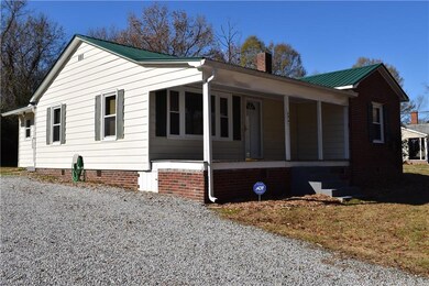 332 Stratford Rd, Archdale, NC 27263 - photo 3