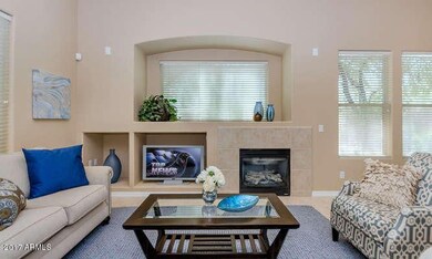 33207 N 72nd Pl-small-005-13-Main Living