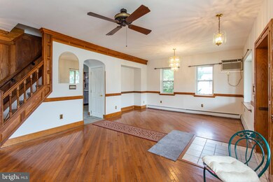 315 Buchanan Ave, Folsom, PA 19033 - photo 7