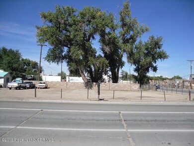 North view at corner lot