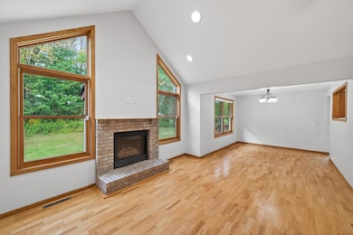 31894 Cedar Crest Trail NE, North Branch, MN 55056 - photo 6