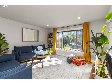 105 James St unit 4, Longview, WA 98632 - photo 4