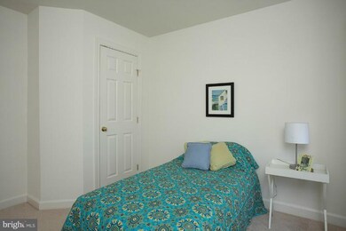 23808 Branchbrier Way, Clarksburg, MD 20871 - photo 5