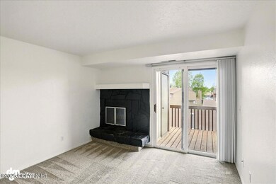 10260 JAMESTOWN #25