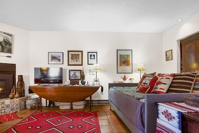 9 Comanche Ct unit 205, El Prado, NM 87529 - photo 3