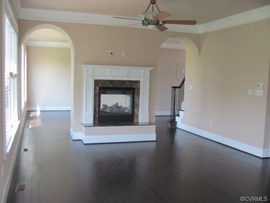 Huge Great Room - 2 Areas Separated by See Through