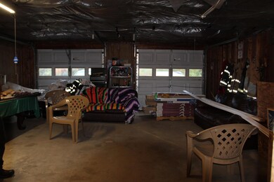 8 E Oxford Rd, Minot, ME 04258 - photo 4