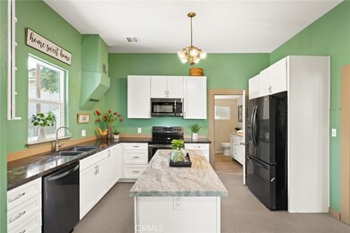 1725 Laurel St, Chico, CA 95928 - photo 7