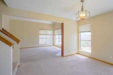 417 E Wescott-10