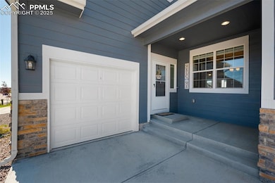 10932 Rolling Mesa Dr, Peyton, CO 80831 - photo 2