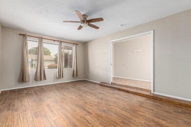 2152 E Apollo Ave, Tempe, AZ 85283 - photo 5