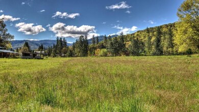 9395 Old Stage Rd, Central Point, OR 97502 - photo 4